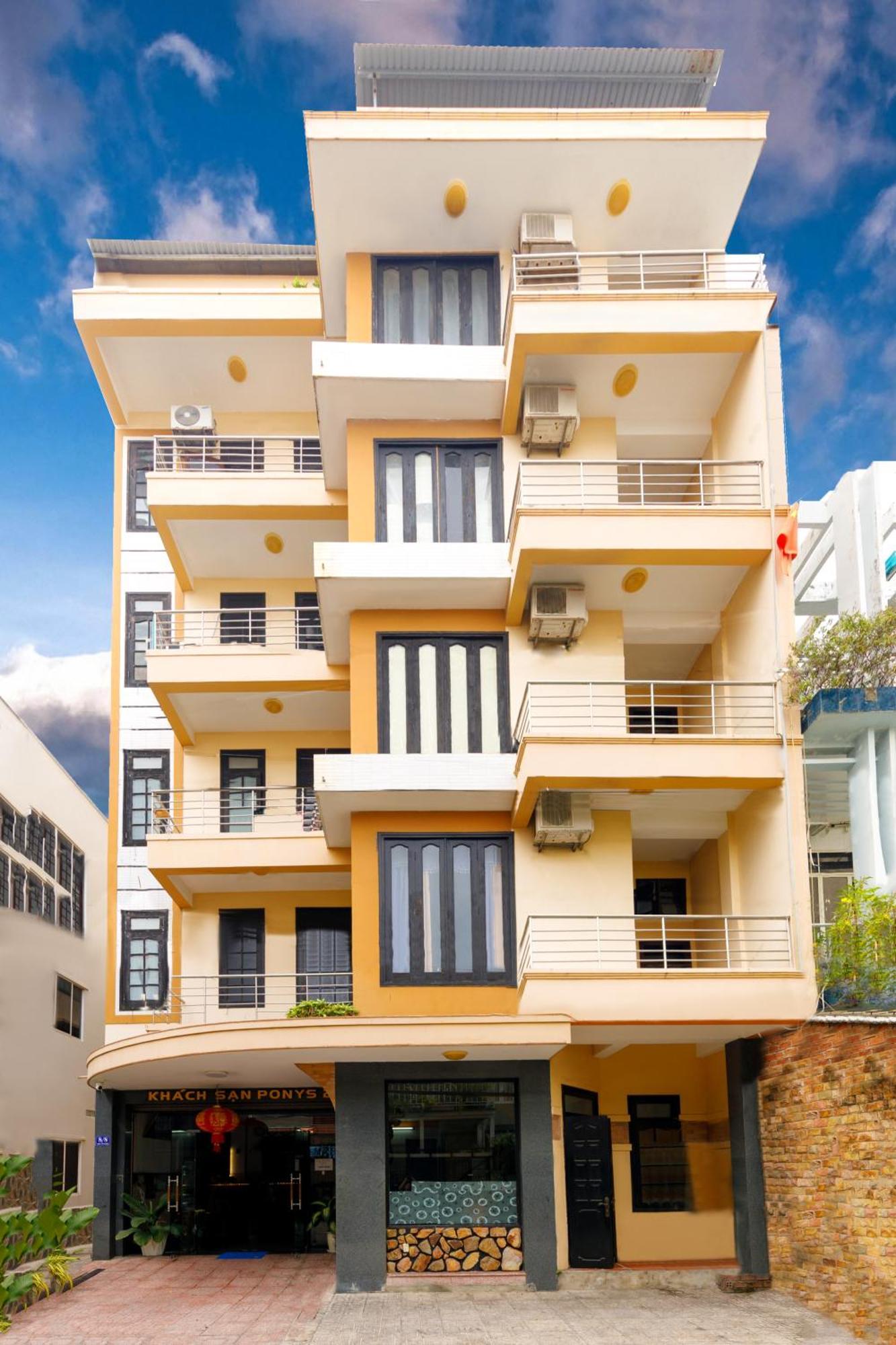 Ponys Hotel Nha Trang Exterior foto