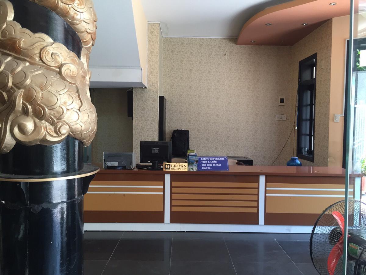 Ponys Hotel Nha Trang Exterior foto